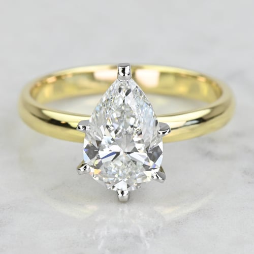 4 Carat Diamond Solitaire Ring In Yellow Gold