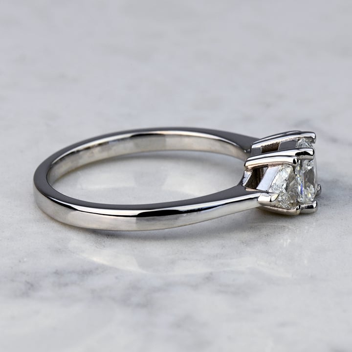 3 Carat Cushion Cut Lab Grown Diamond Platinum Ring, 3 Carat Cushion Lab  Grown Diamond, Baguette Diamond Side Stone, Vintage Platinum Ring 