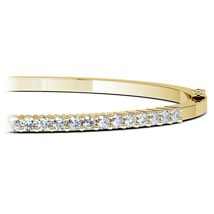 Diamond Bangle Bracelet in Yellow Gold (2 ctw)