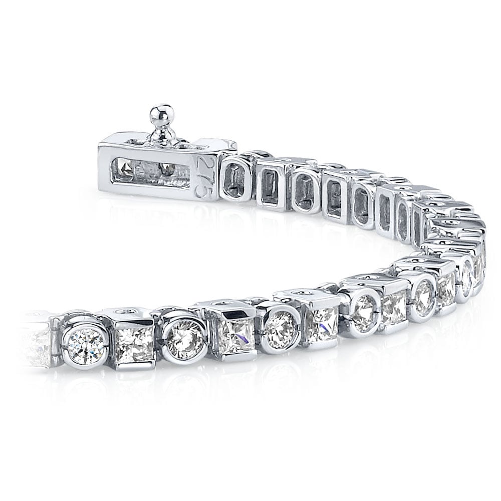 Princess Diamond Line Bracelet In White Gold (4 Ctw)