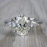 Pear Diamond Engagement Ring in Platinum (1/4 ctw)