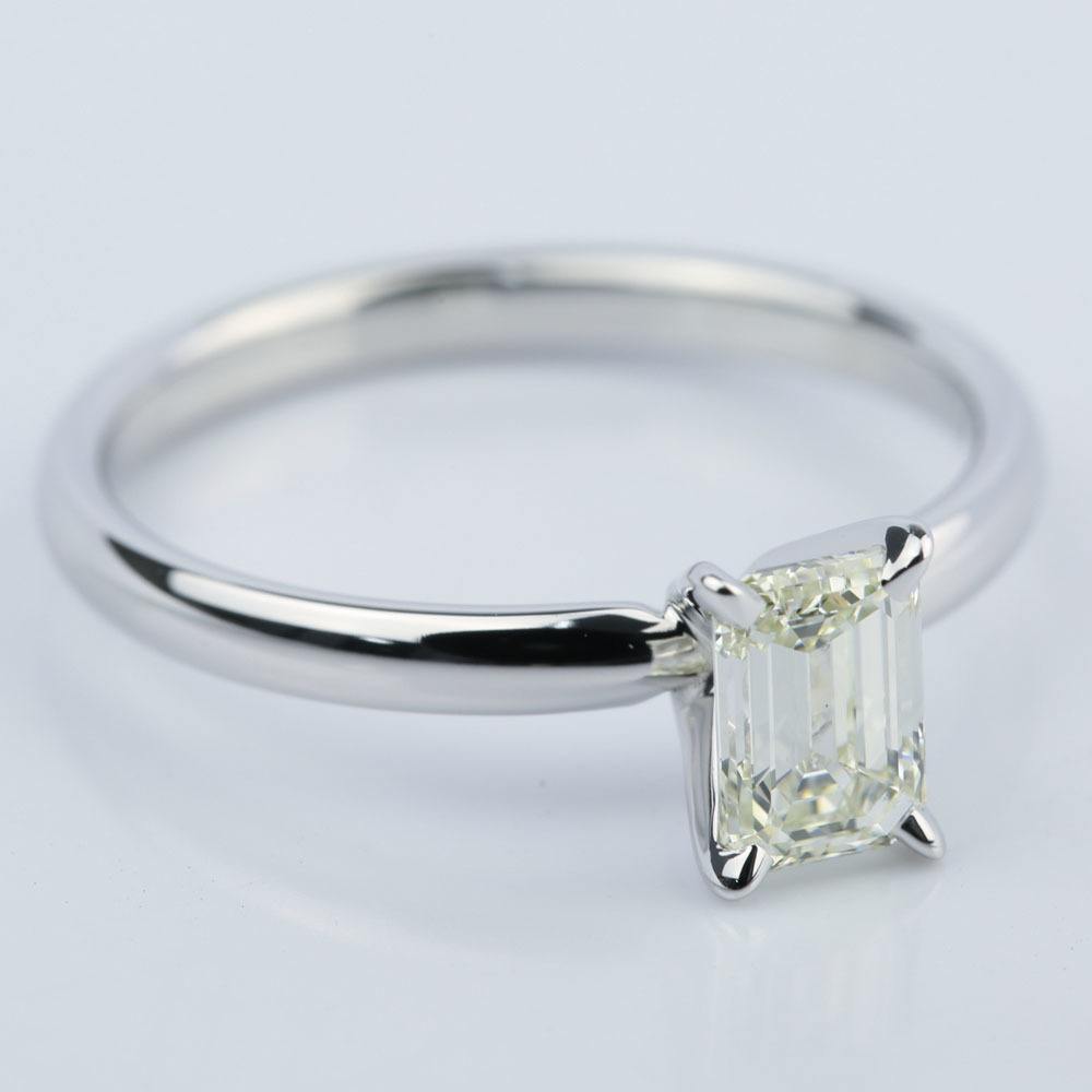 1 carat emerald cut diamond engagement ring