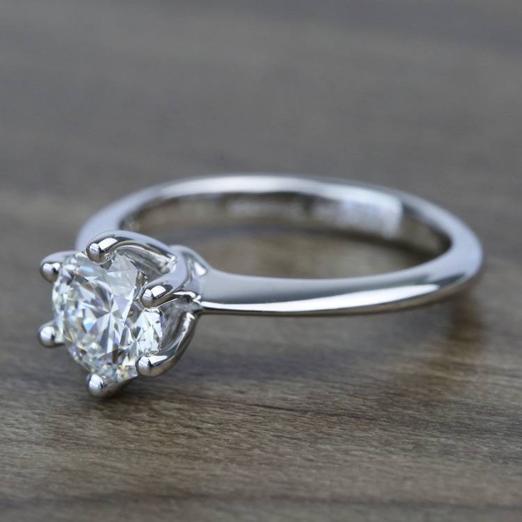 Classic Six Prong Solitaire Round Diamond Engagement Ring (0.92 Carat)