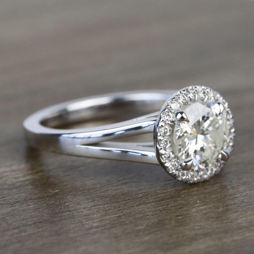 1.25 Carat Diamond Halo Ring In 14K White Gold