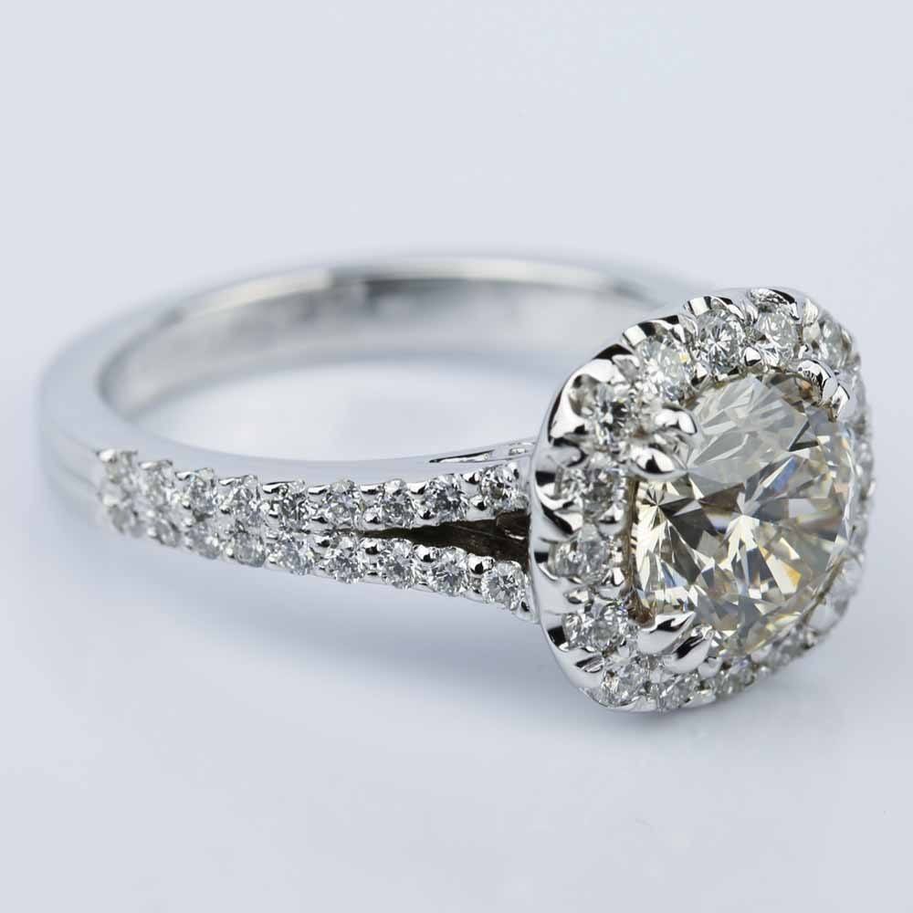 2.5 Carat Round Diamond Engagement Ring With Halo