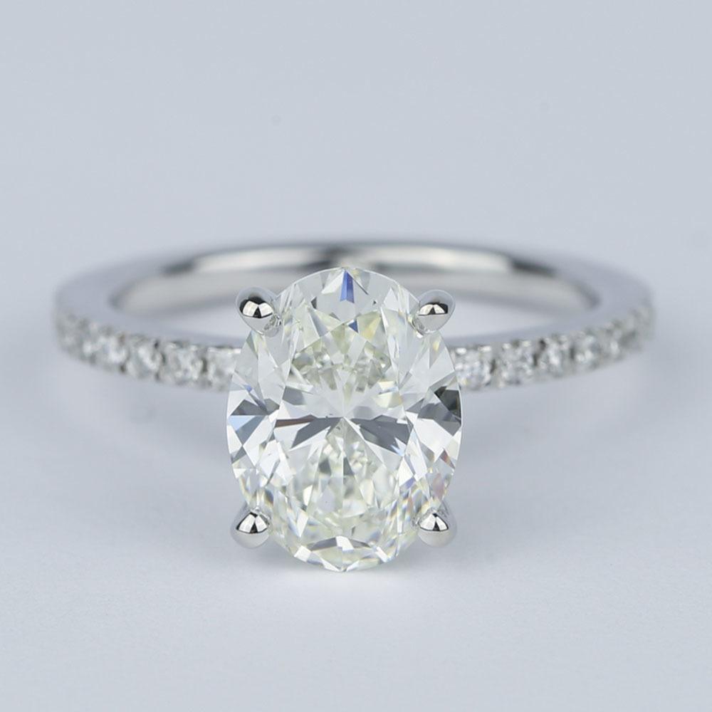 2 carat pave diamond ring