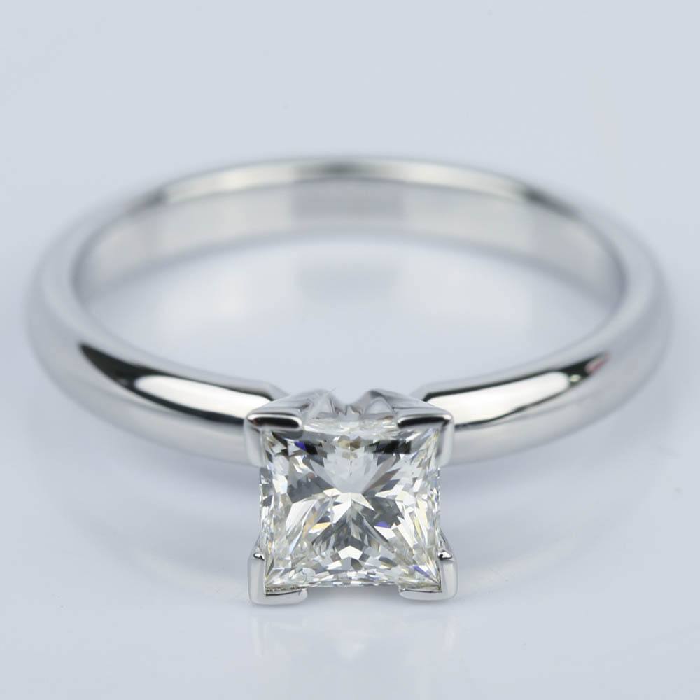 Princess Diamond Classic Solitaire Engagement Ring (0.85 ct.)