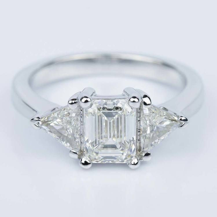 Trillion Emerald Diamond Engagement Ring in White Gold (1.01 ct.)
