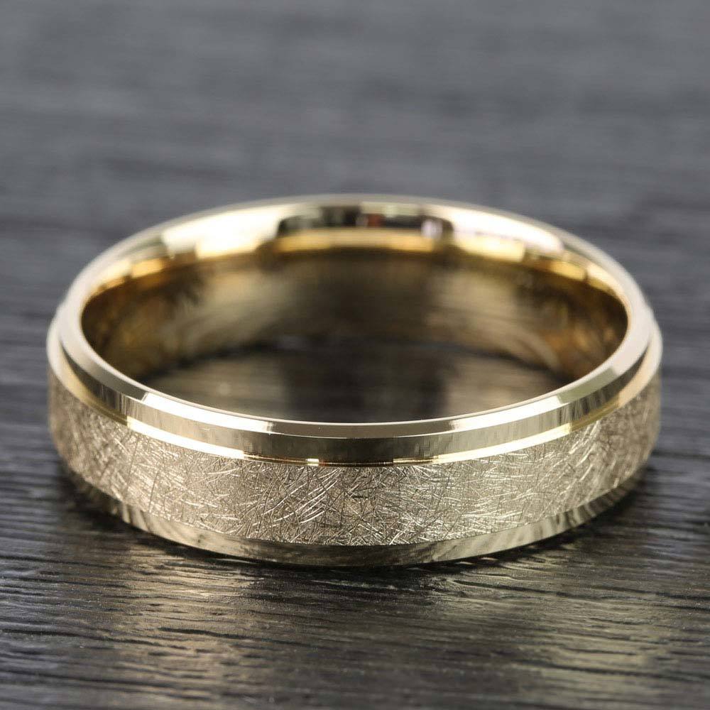 7 Mm Beveled Edge Matte Mens Wedding Band In Gold