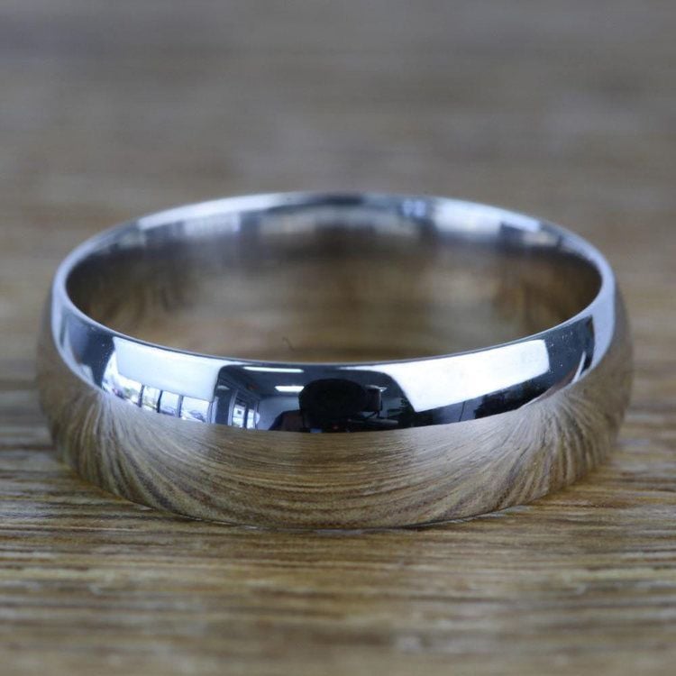 MidWeight Men's Wedding Ring in Platinum (6mm)